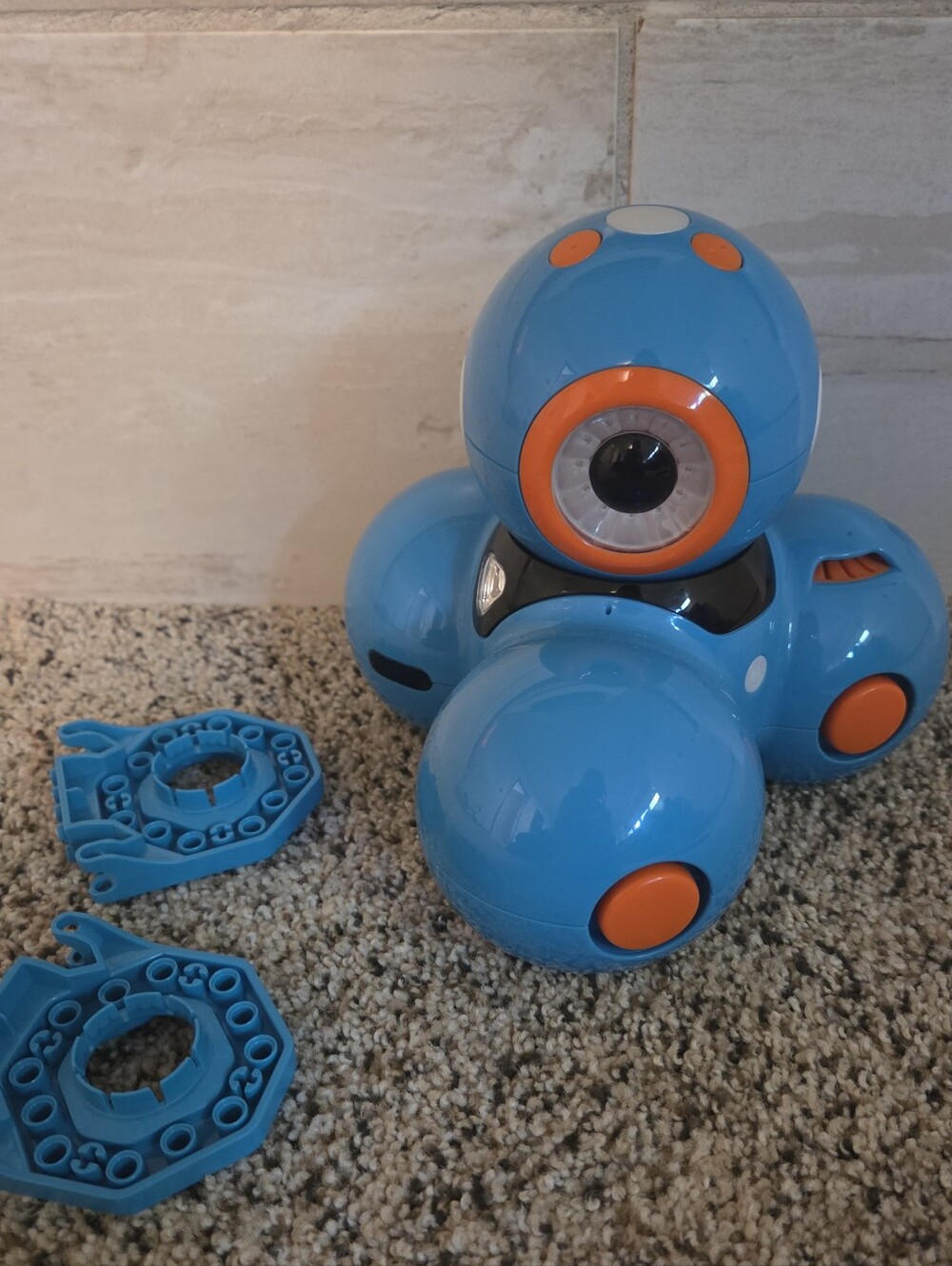 Wonder Workshop DASH Coding Robot Toy  - Educational STEM Play